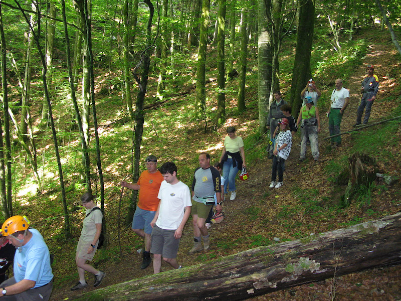 Ogled Planinskega polja in jam ob njem